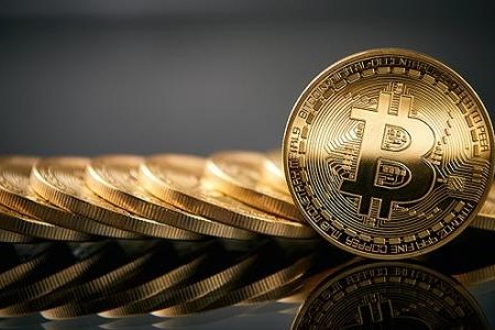 富達(dá)首席總裁TomJessop投資稱比特幣采用將持續(xù)加速，已經(jīng)到達(dá)臨界點(diǎn)