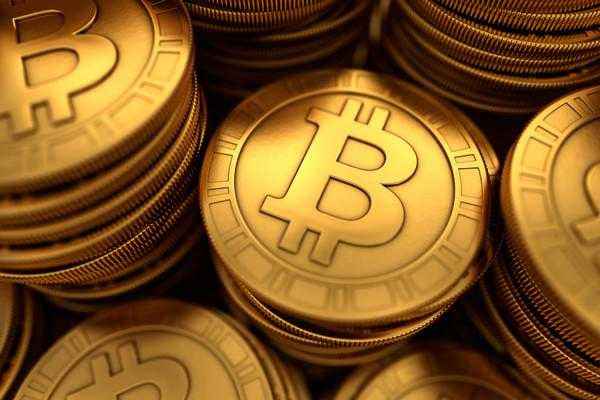 美OCC負責人：將對加密貨幣采取更加謹慎的態(tài)度