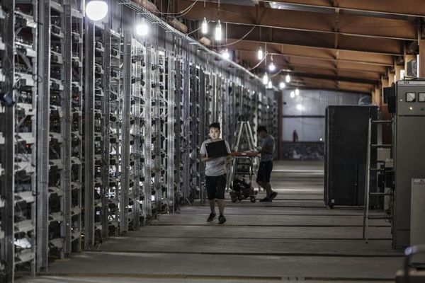 幣圈說(shuō)的比特幣挖礦的礦工是什么？