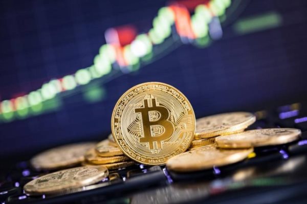 一臺比特幣挖礦機(jī)多少錢？比特幣挖礦機(jī)的價格是多少？