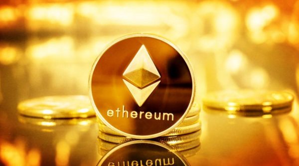 半年狂賺近30億美元 首家購置BTC成為比特幣巨鯨的上市公司