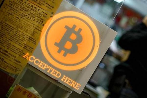 DeFivs傳統(tǒng)金融 加快金融創(chuàng)新，打破許可限制和信息不透明度