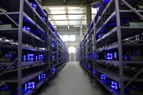 以BTC為例礦池的挖礦收益分配模式？