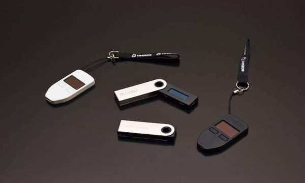Ledger等軟硬件冷錢包APP不同的開發(fā)原理和安全性