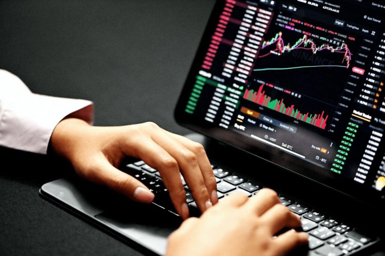 CRYPTOTRADER22天將90美元交易量增加至200萬美元愚蠢還是聰明