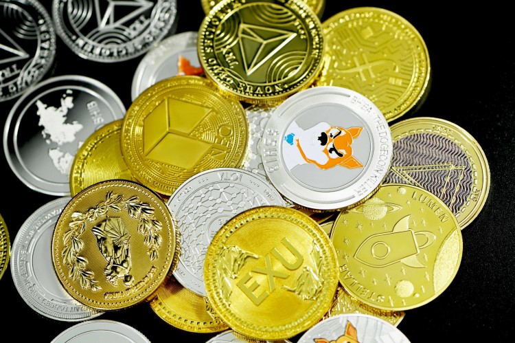 2024年可購(gòu)買(mǎi)5種低于2美元的<a title='注冊(cè)送加密貨幣'  target='_blank' class='f_d'>加密貨幣</a>