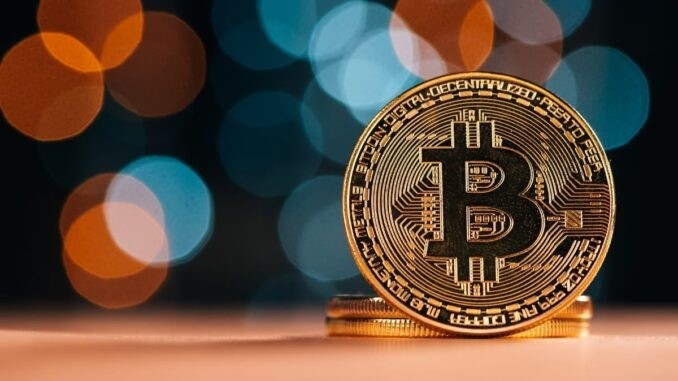 比特幣多頭縮減杠桿押注減半后需求降溫隨著融資利率降至零以下比特幣交易員縮減看漲押注這表明對